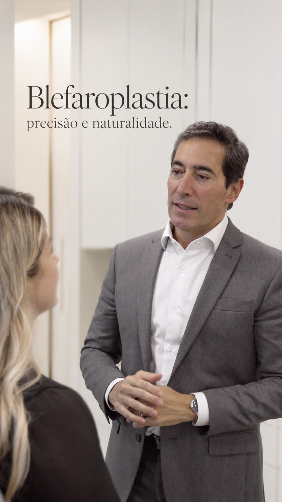 **Pós-operatório: blefaroplastia superior + lifting de sobrancelha**